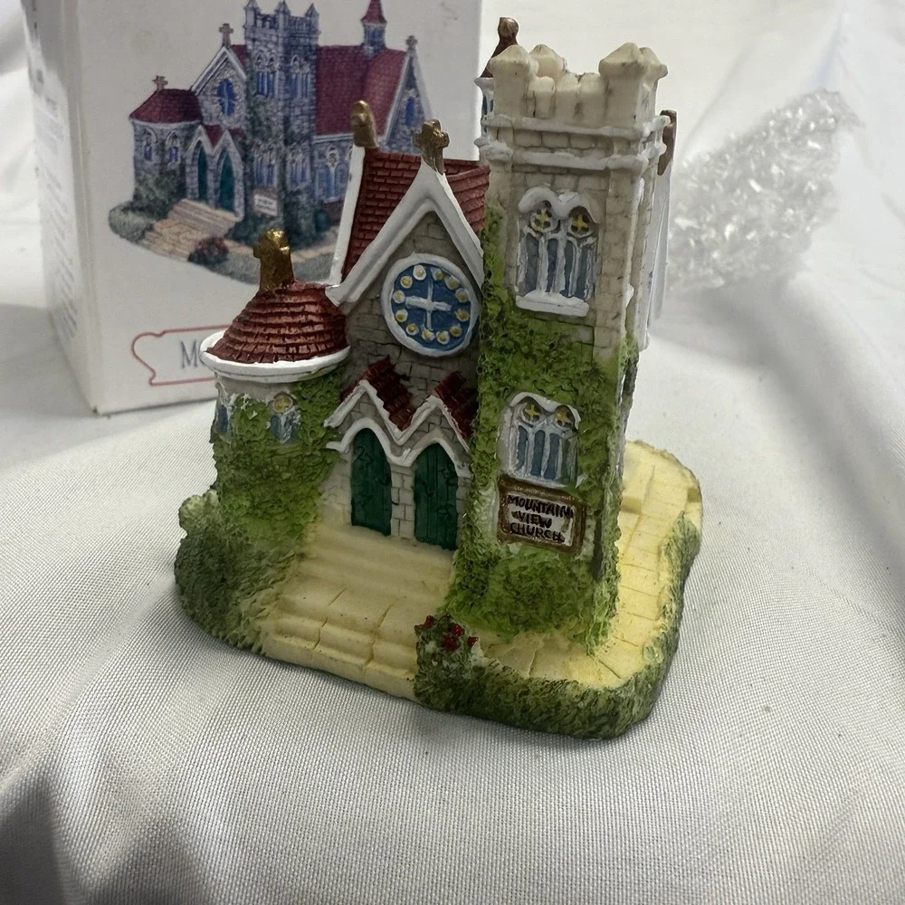 Liberty Falls Mountain View Church AH160 NEW Box‎ Christmas Village 1998